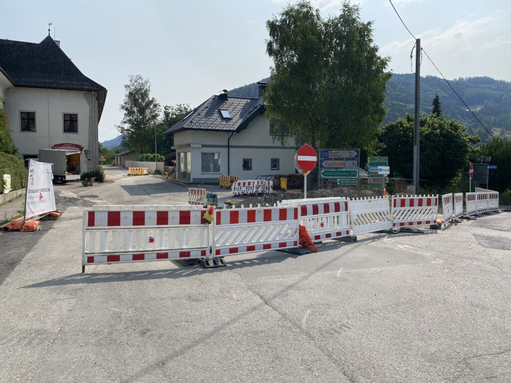 Hier sehen Sie ein Bild der B120 Baustelle in Scharnstein.